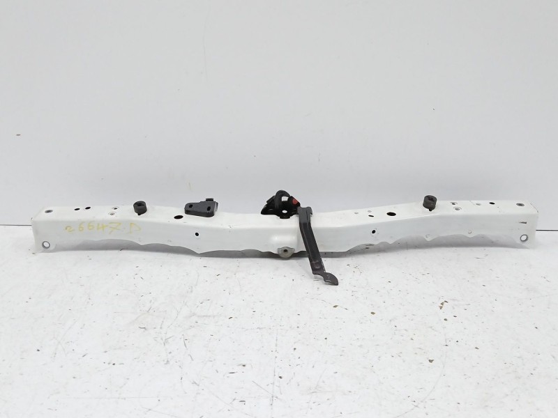 Recambio de travesaño superior para toyota auris (_e18_) 1.2 (nre185_) referencia OEM IAM   