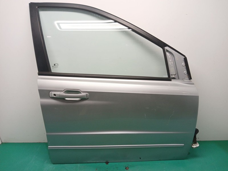 Recambio de puerta delantera derecha para ssangyong kyron 2.0 xdi referencia OEM IAM 6200408D50  