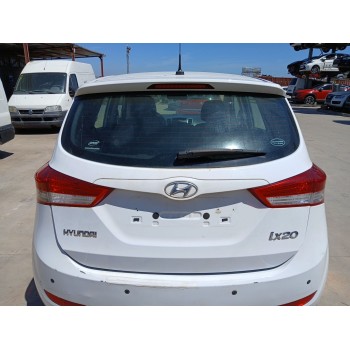 PORTON TRASERO 737001K000 