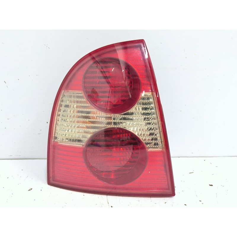 Recambio de piloto trasero izquierdo para volkswagen passat b5.5 (3b3) 1.9 tdi referencia OEM IAM 154411940L  