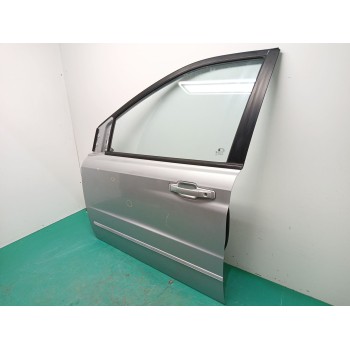 Recambio de puerta delantera izquierda para ssangyong kyron 2.0 xdi referencia OEM IAM   