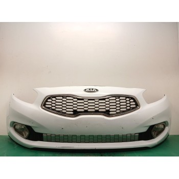 Recambio de paragolpes delantero para kia cee´d (jd) 1.6 crdi 128 referencia OEM IAM 86511A2000 86511A2300BIJ 