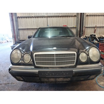 mercedes-benz clase e (w210) del año 1996