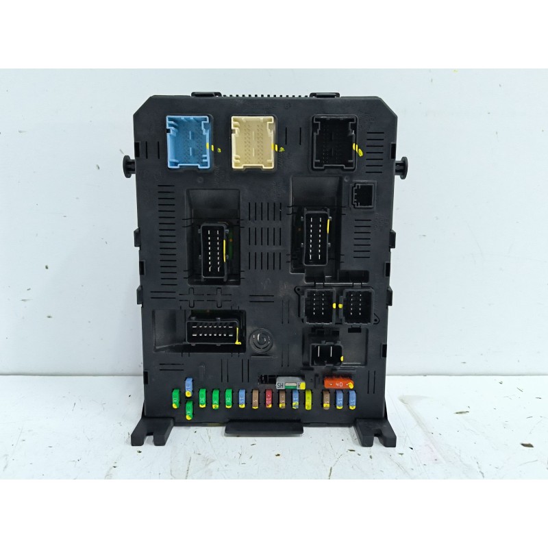 Recambio de caja reles / fusibles para peugeot 607 (9d, 9u) 2.2 hdi referencia OEM IAM 9661940180  