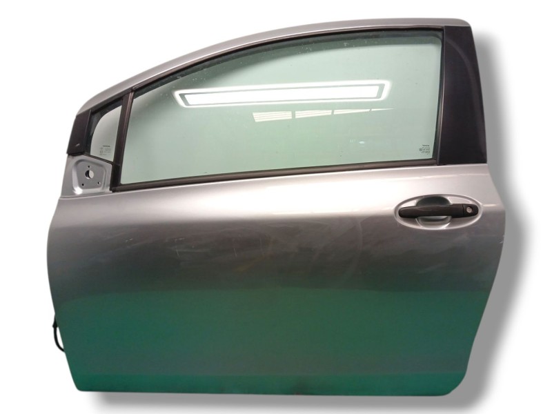 Recambio de puerta delantera izquierda para toyota yaris (_p9_) 1.4 d-4d (nlp90_) referencia OEM IAM 670020D180  