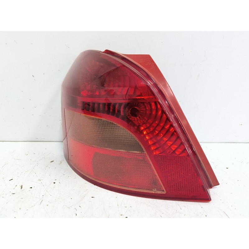 Recambio de piloto trasero izquierdo para toyota yaris (_p9_) 1.3 vvt-i (scp90_) referencia OEM IAM   