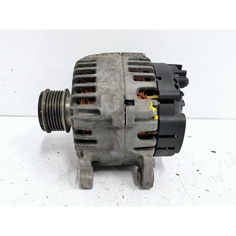 Recambio de alternador para seat altea (5p1) 1.9 tdi referencia OEM IAM 06F903023C TG14C011 