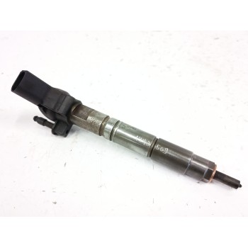 INYECTOR A6420700587 0445115027 