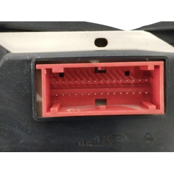 Recambio de cuadro instrumentos para renault trafic combi (ab 4.01) 1.9 diesel referencia OEM IAM 8200390128 216788868 