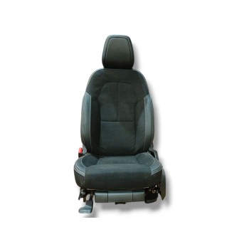 ASIENTO DELANTERO IZQUIERDO 