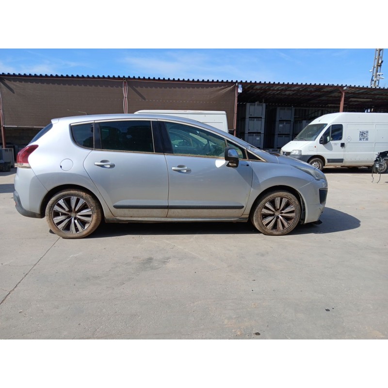 PEUGEOT 3008 I Monospace (0U_) 2014