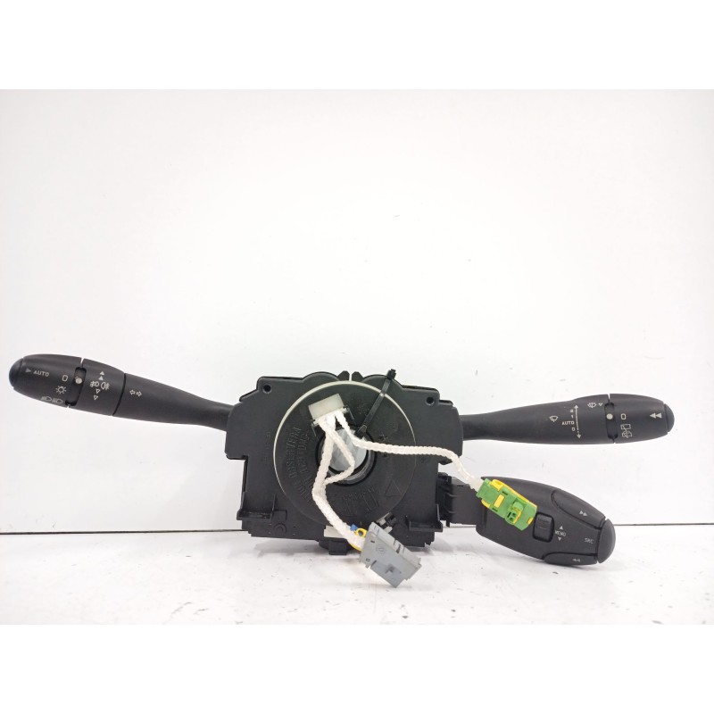 Recambio de mando multifuncion para peugeot 206 berlina 2.0 hdi cat referencia OEM IAM 96605635XT  