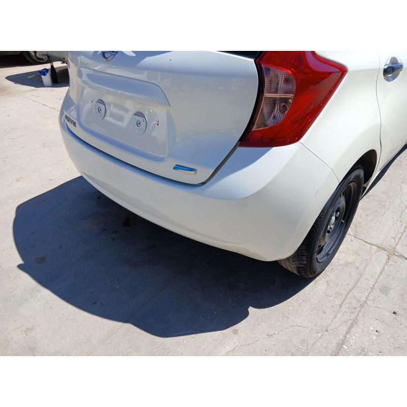 PARAGOLPES TRASERO