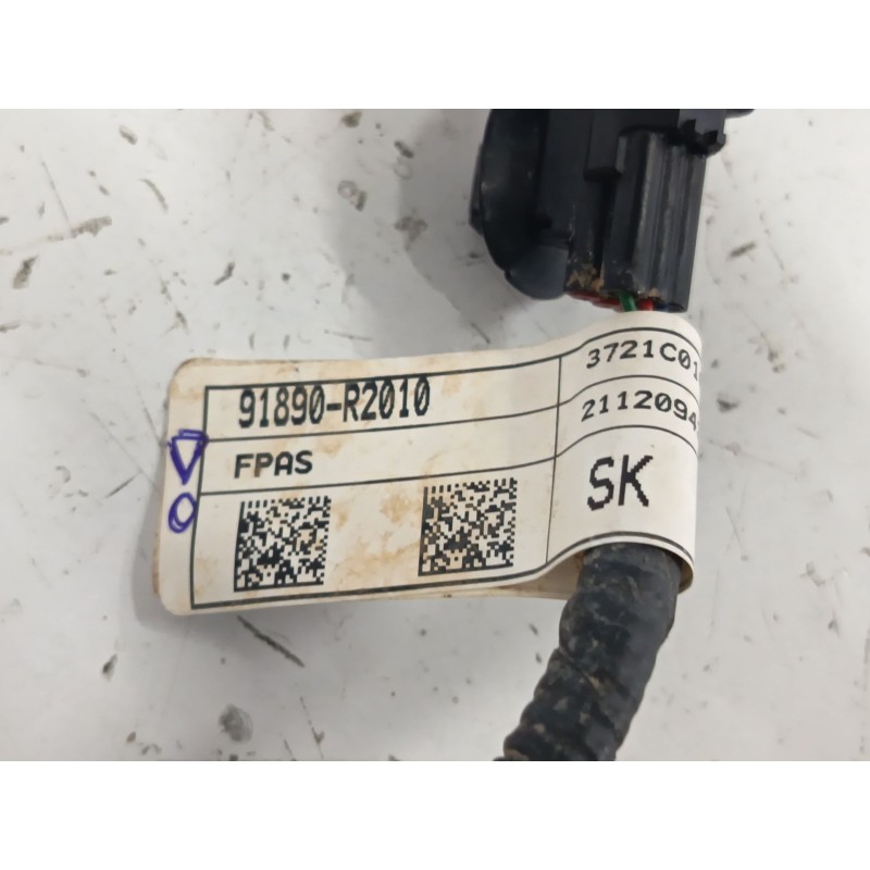 SENSOR DE APARCAMIENTO 99310P1400H8G