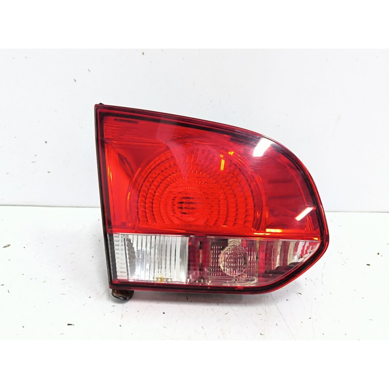 Recambio de piloto trasero izquierdo interior para volkswagen golf vi (5k1) 1.6 tdi referencia OEM IAM 5K0945093AB  