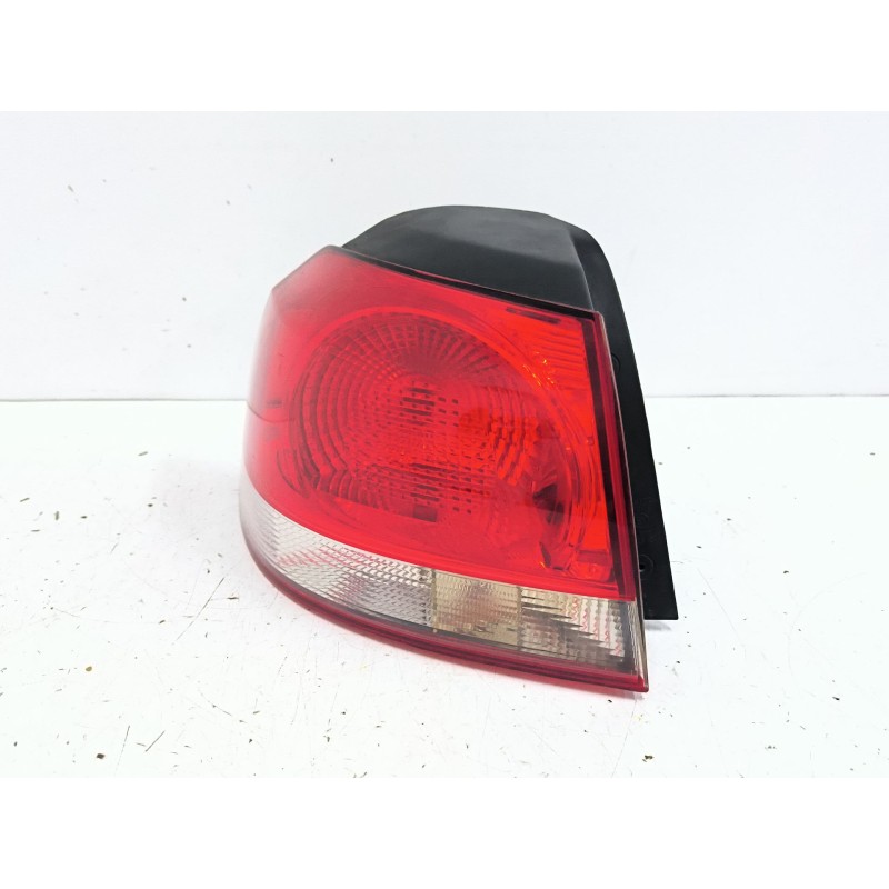 Recambio de piloto trasero izquierdo para volkswagen golf vi (5k1) 1.6 tdi referencia OEM IAM 5K0945095E 89090598 