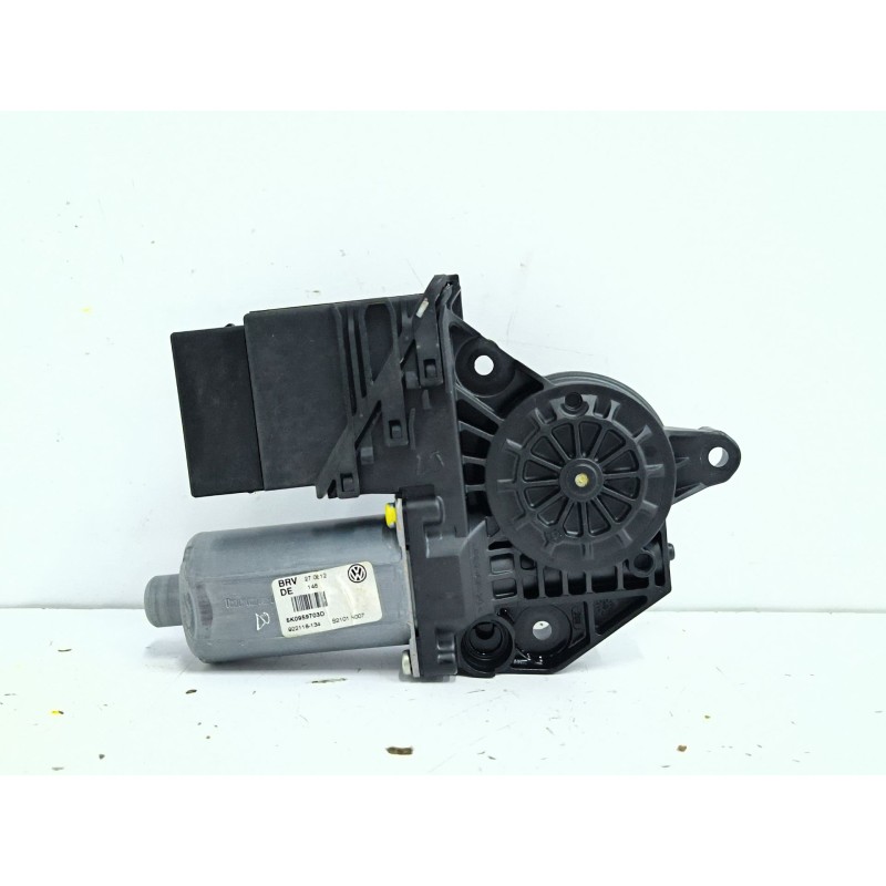 Recambio de motor elevalunas trasero izquierdo para volkswagen golf vi (5k1) 1.6 tdi referencia OEM IAM 5K0959703D  