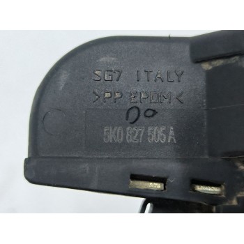 Recambio de cerradura maletero / porton para volkswagen golf vi (5k1) 1.6 tdi referencia OEM IAM 5K0827505A  