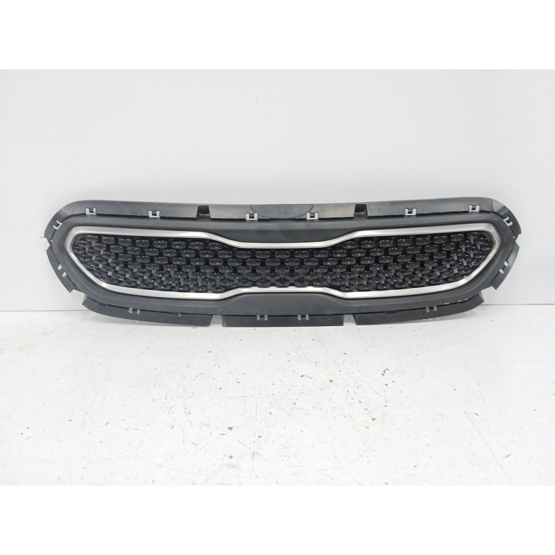 Recambio de rejilla delantera para kia niro i (de) 1.6 gdi hybrid referencia OEM IAM 86350G5000  