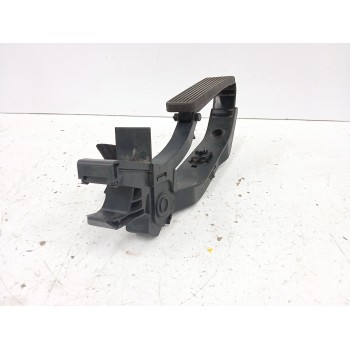 Recambio de potenciometro pedal para mercedes-benz clase c (w203) c 220 cdi (203.006) referencia OEM IAM A2113010001  