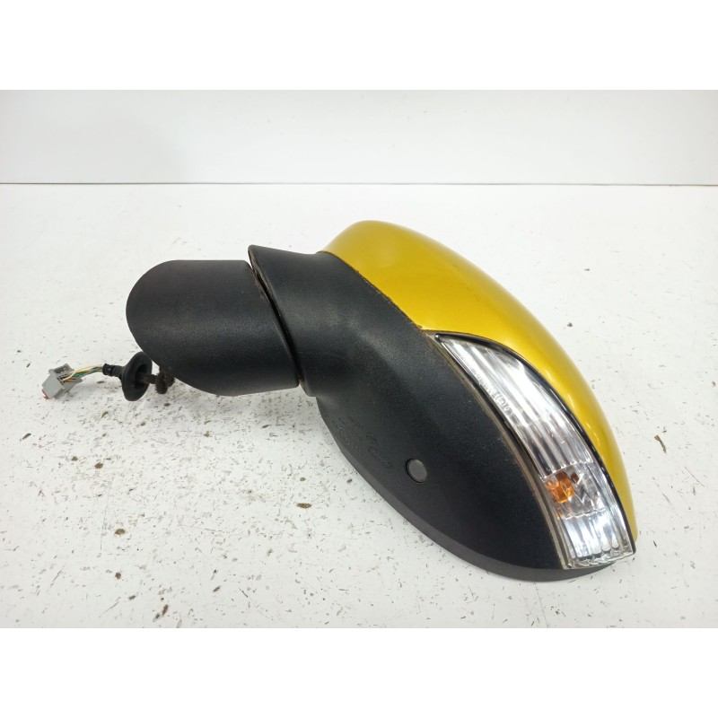 RETROVISOR IZQUIERDO