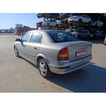 opel astra g sedán (t98) del año 2000
