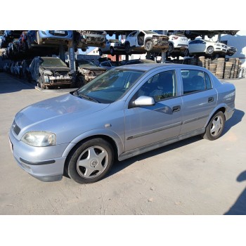 opel astra g sedán (t98) del año 2000