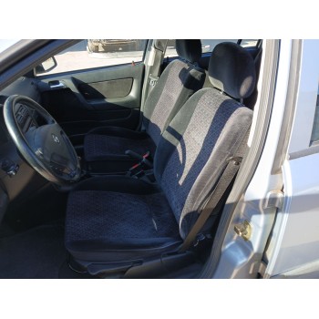 opel astra g sedán (t98) del año 2000