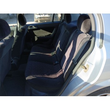 opel astra g sedán (t98) del año 2000