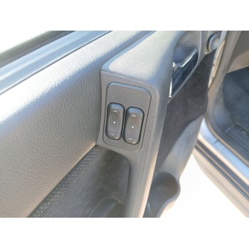 opel astra g sedán (t98) del año 2000