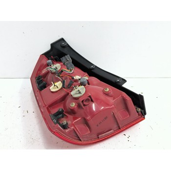 Recambio de piloto trasero derecho para hyundai tucson (jm) 2.0 crdi a las 4 ruedas referencia OEM IAM 924022E0  