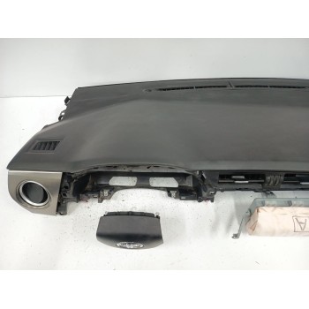 Recambio de salpicadero para toyota auris (_e18_) 1.4 d-4d (nde180_) referencia OEM IAM 5540102900C0 4513002450C0 307822610