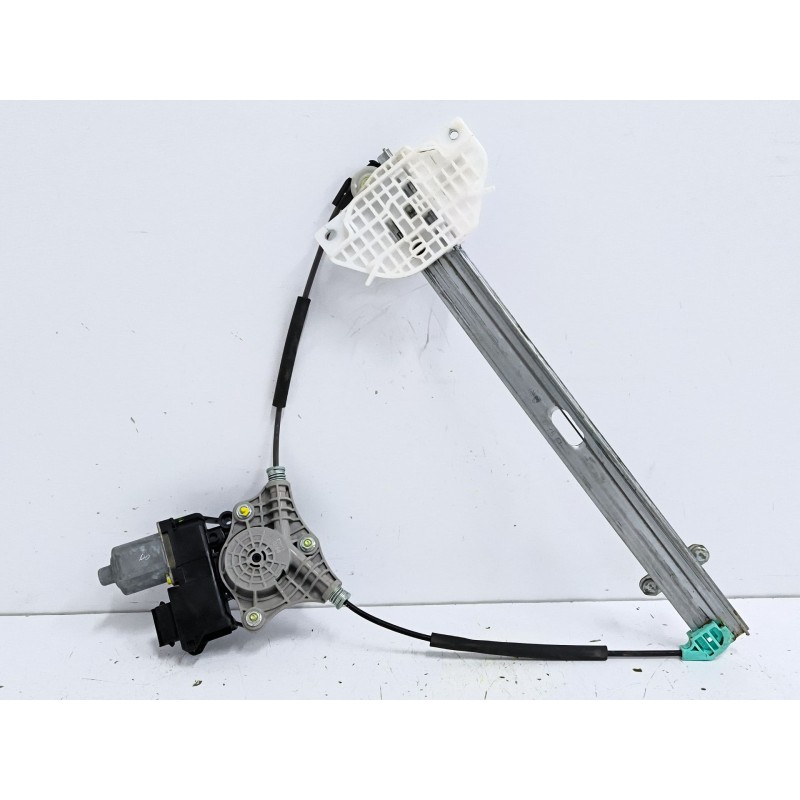 Recambio de elevalunas delantero izquierdo para kia rio iv (yb, sc, fb) 1.0 t-gdi 120 eco-dynamics+ referencia OEM IAM 82450H801