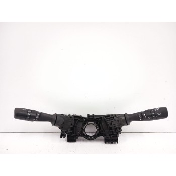 Recambio de mando multifuncion para toyota auris (_e18_) 1.4 d-4d (nde180_) referencia OEM IAM 0273017F850  