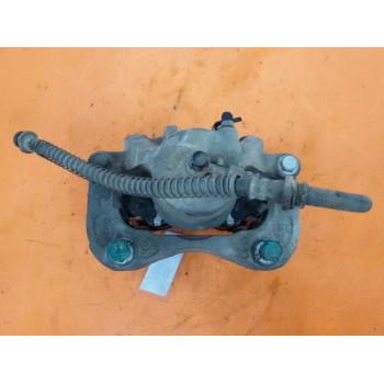 Recambio de pinza freno delantera derecha para hyundai tucson (jm) 2.0 crdi a las 4 ruedas referencia OEM IAM 581902EA10  