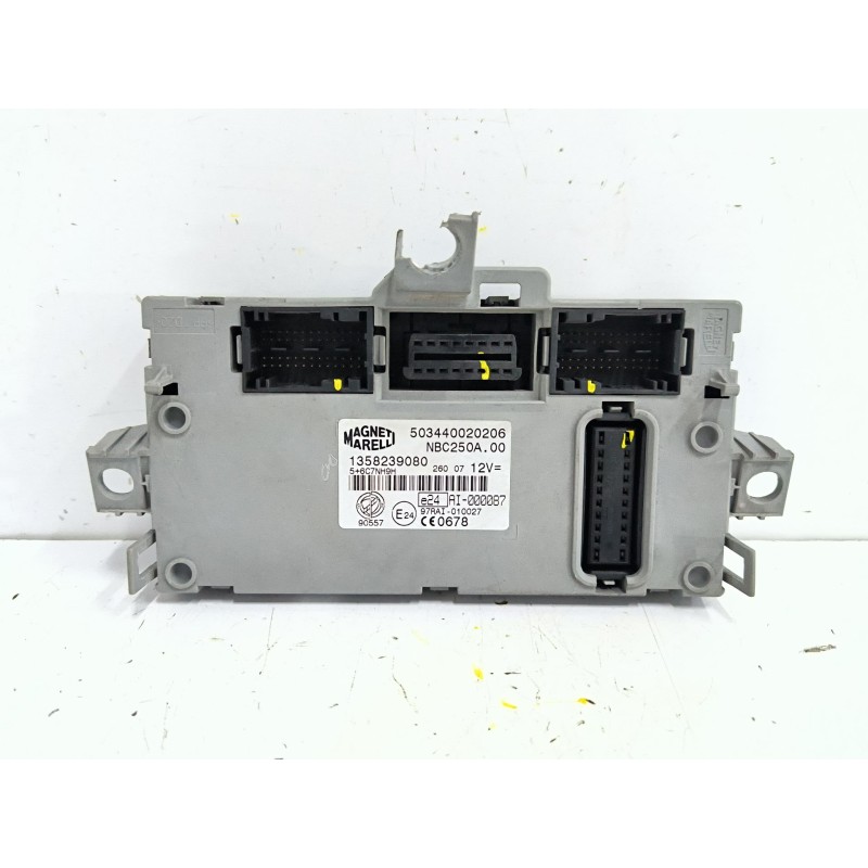 Recambio de caja reles / fusibles para peugeot boxer kombi (rs3000)(333) 2.2 hdi fap cat referencia OEM IAM 1358239080 503440020