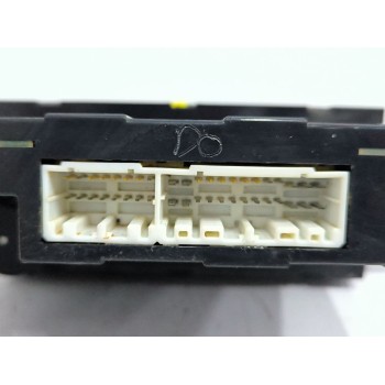 Recambio de mando climatizador para hyundai tucson (jm) 2.0 crdi a las 4 ruedas referencia OEM IAM 972502EXXX  