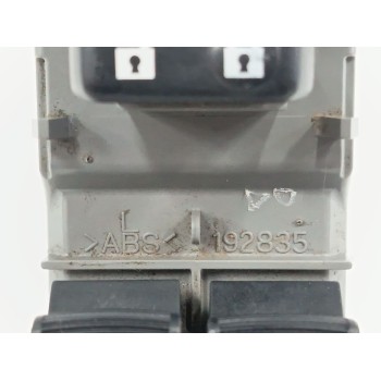 Recambio de mando elevalunas delantero izquierdo para toyota auris (_e18_) 1.4 d-4d (nde180_) referencia OEM IAM 192835  