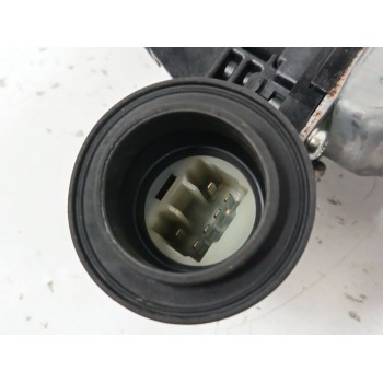 Recambio de elevalunas trasero derecho para toyota auris (_e18_) 1.4 d-4d (nde180_) referencia OEM IAM 657100D100  