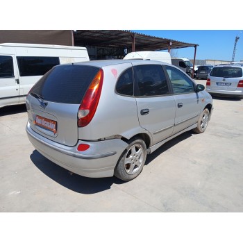nissan almera tino (v10) del año 2006