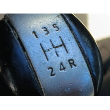 nissan almera tino (v10) del año 2006