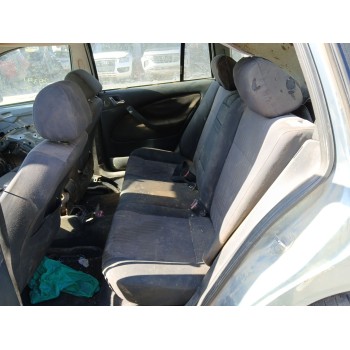 skoda octavia i combi (1u5) del año 2003