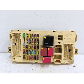 CAJA RELES / FUSIBLES 1349511080 