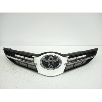 Recambio de rejilla delantera para toyota auris (_e18_) 1.4 d-4d (nde180_) referencia OEM IAM 5311402260  
