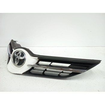 Recambio de rejilla delantera para toyota auris (_e18_) 1.4 d-4d (nde180_) referencia OEM IAM 5311402260  