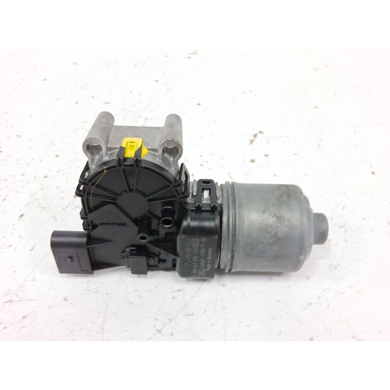 MOTOR LIMPIA DELANTERO 0390241574
