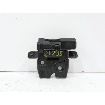 CERRADURA MALETERO / PORTON D3D0B 