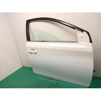 Recambio de puerta delantera derecha para toyota auris (_e18_) 1.4 d-4d (nde180_) referencia OEM IAM 6700102300  
