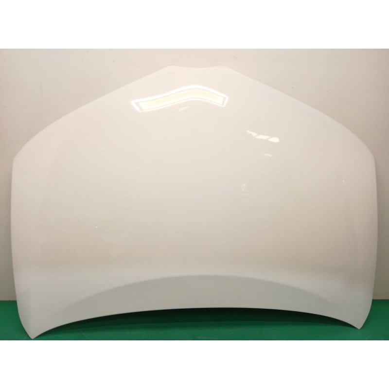 Recambio de capot para toyota auris (_e18_) 1.4 d-4d (nde180_) referencia OEM IAM 5330102260  