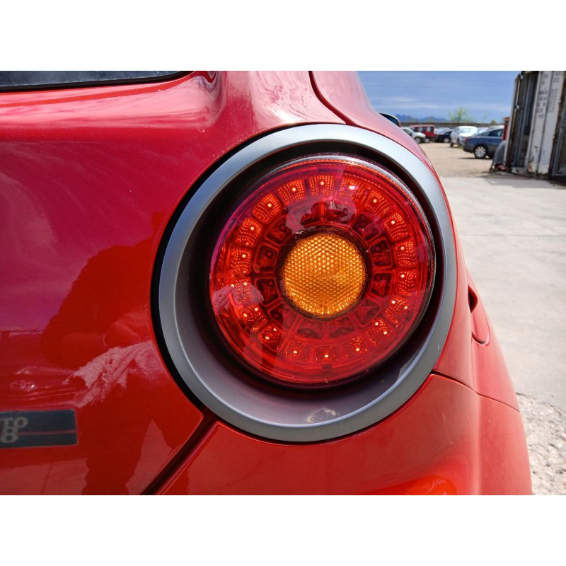 Recambio de piloto trasero derecho para alfa romeo mito (955_) 1.4 (955axb1b) referencia OEM IAM 71752162  